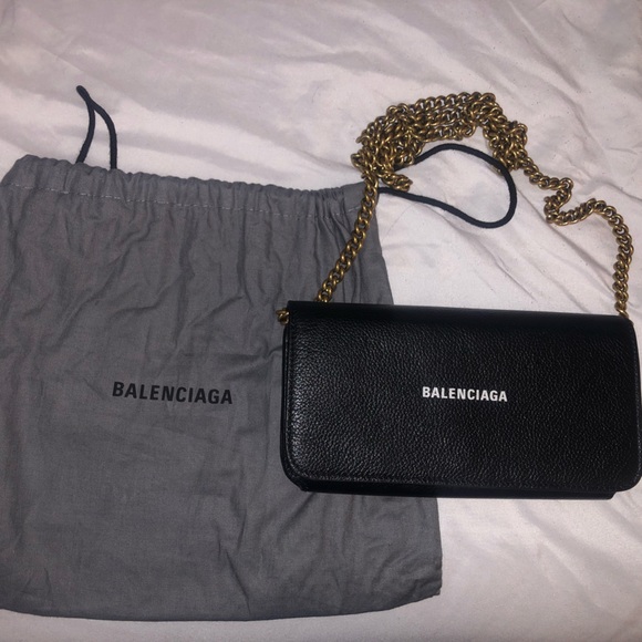 Balenciaga Wallet with Chain Strap - Picture 2 of 7